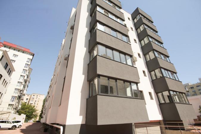 Decebal - INVINGATORILOR31.RO -Metrou Muncii - 3 camere in imobil nou
