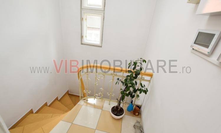 Cotroceni - Apartament 3 camere LUX in vila - mobilat/utilat - 120mpu
