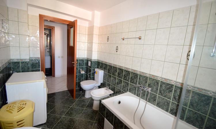 3-room apartment 143 sqm - with parking included - Herastrau