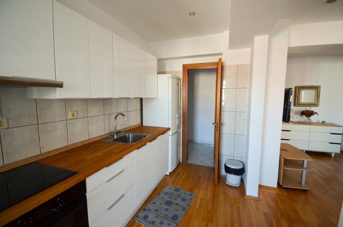 3-room apartment 143 sqm - with parking included - Herastrau