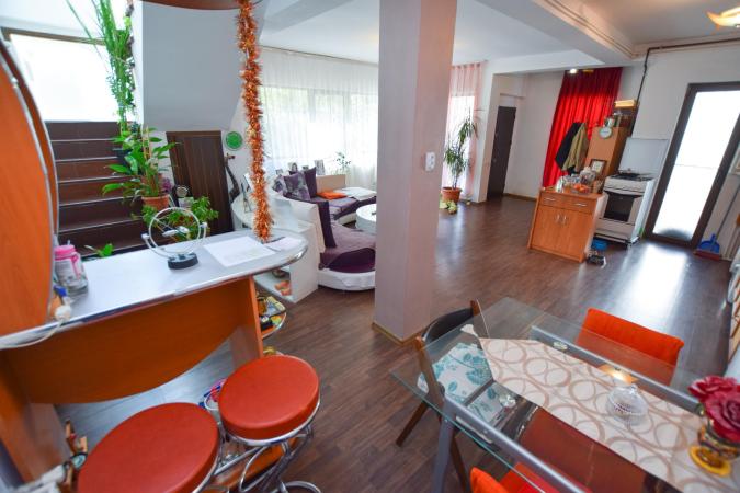 Vila -4 camere - Pipera