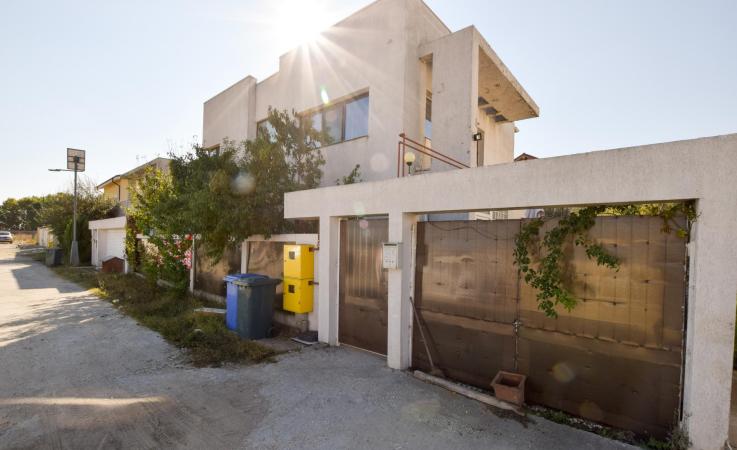 Vila -4 camere - Pipera