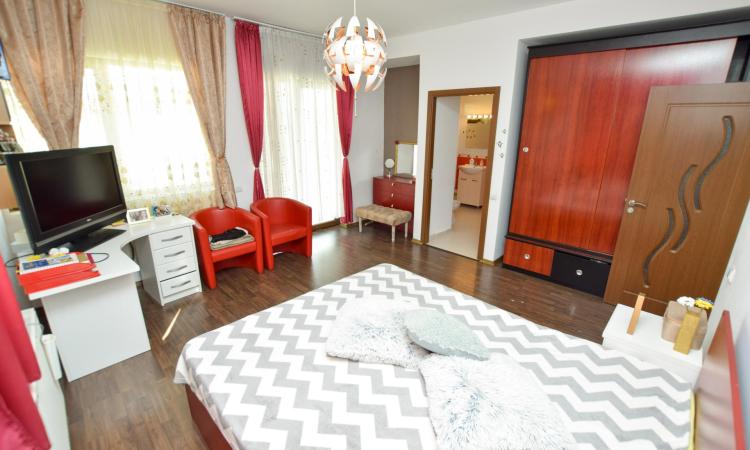 Vila -4 camere - Pipera