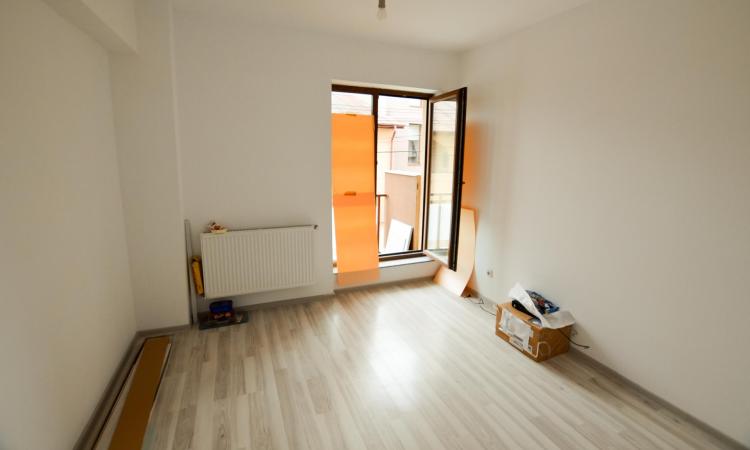 New 3 room (2 bedrooms) apartment for rent in Aviatiei area