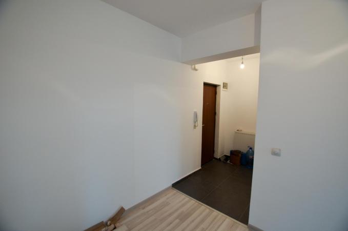 New 3 room (2 bedrooms) apartment for rent in Aviatiei area
