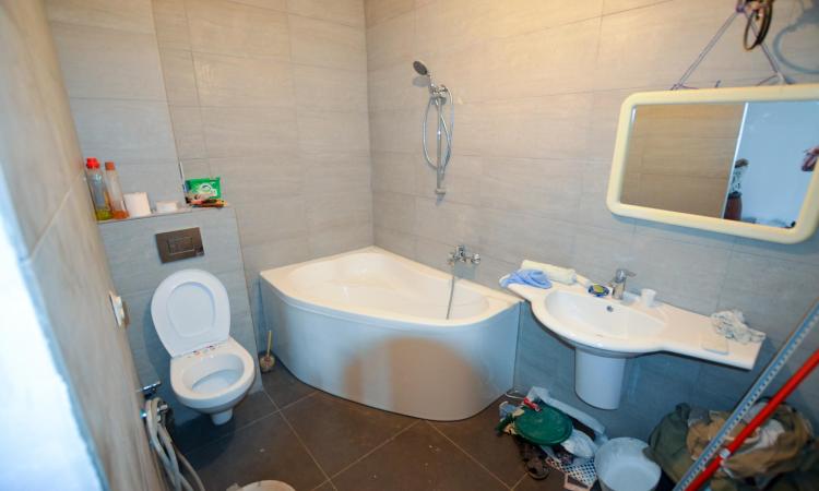 New 3 room (2 bedrooms) apartment for rent in Aviatiei area