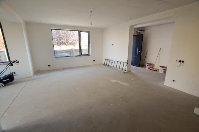 Vanzare Vila P+1 tip duplex 4 camere - Pipera