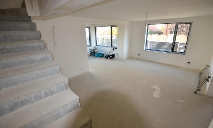 Vanzare Vila P+1 tip duplex 4 camere - Pipera