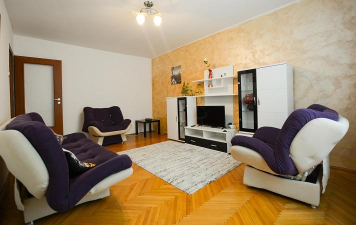 Inchiriere ap 2 camere decomandat  - Aviatiei / Smaranda Braescu