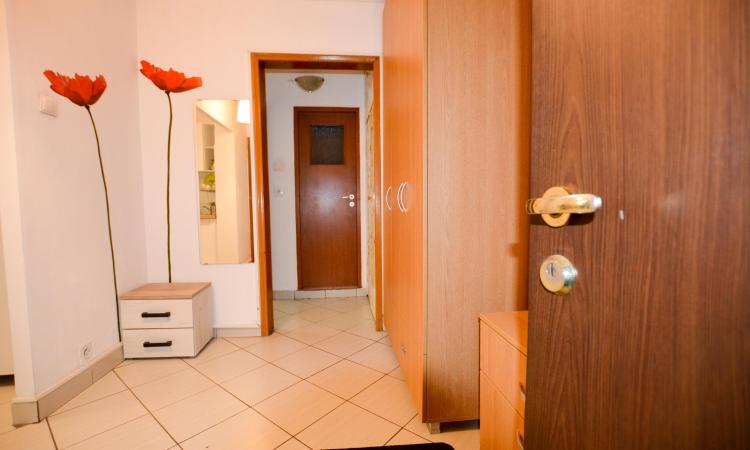 Inchiriere ap 2 camere decomandat - Aviatiei / Smaranda Braescu