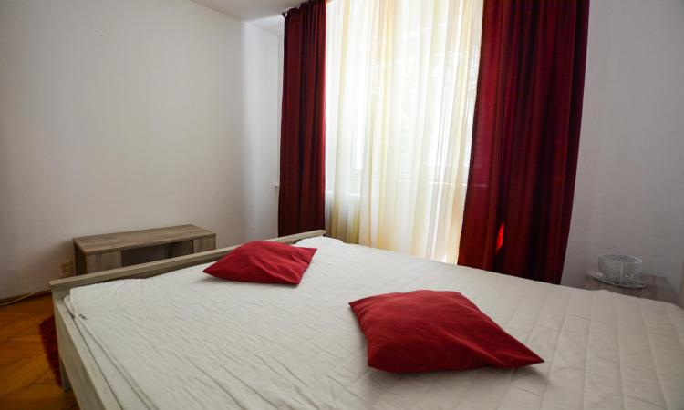 Inchiriere ap 2 camere decomandat - Aviatiei / Smaranda Braescu