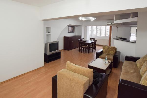 Rond Alba Iulia - Decebal - Unirii - spatiu birouri 3 camere 90mp