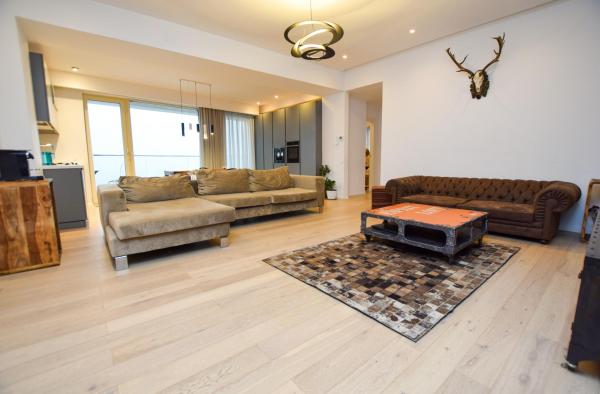 Herastrau - Baneasa - apartament exclusivist cu 5 camere si loc de parcare