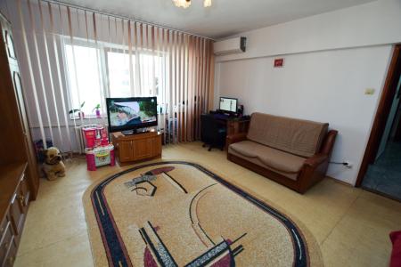 Apartament 2 camere Octavian Goga - stradal - 64 mp