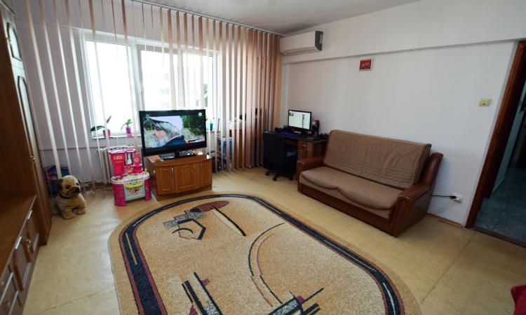 Apartament 2 camere Octavian Goga - stradal - 64 mp