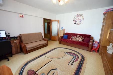 Apartament 2 camere Octavian Goga - stradal - 64 mp