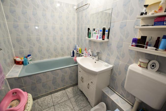 Apartament 2 camere Octavian Goga - stradal - 64 mp