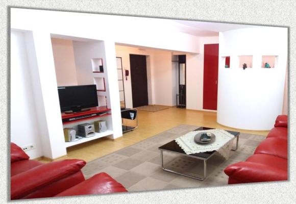 Piata Unirii Fantani Apartament 3 camere Lux Mobilat si Utilat