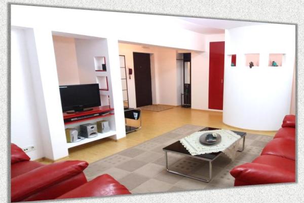Piata Unirii Fantani Apartament 3 camere Lux Mobilat si Utilat