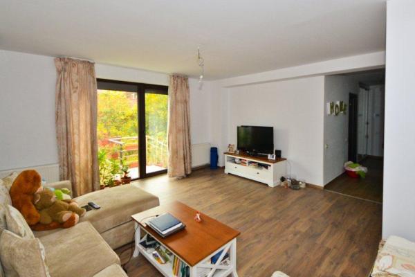Baneasa - Petre Aurelian, apartament 3 camere, gradina proprie