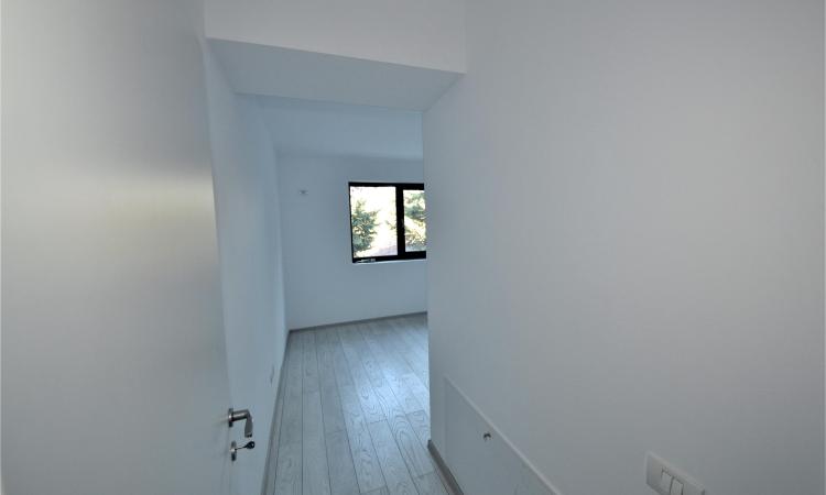 3 camere bloc nou Regimentului 12 - Baneasa - Sisesti