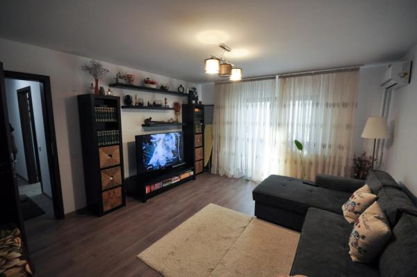 Nerva Traian Octavian Goga Apartament Decomandat 2 camere 60mp