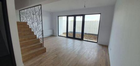 Vila 5 camere-PIPERA