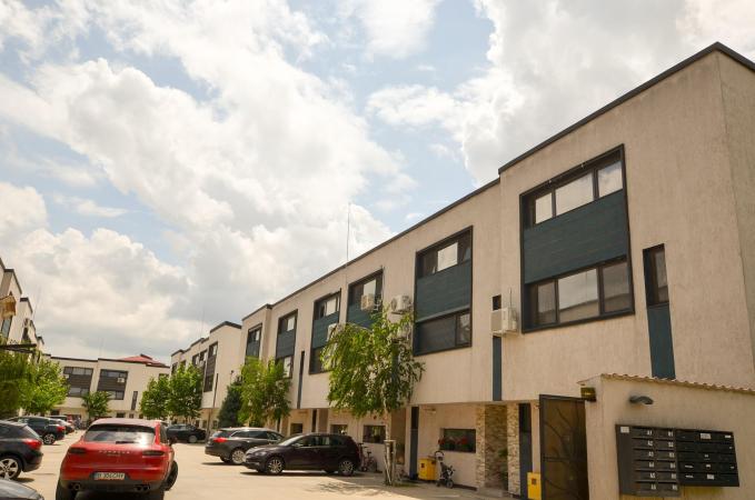 Vila 5 camere-PIPERA