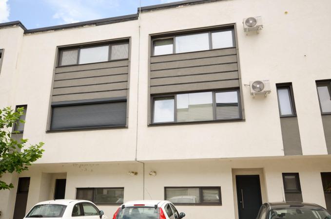 Vila 5 camere-PIPERA