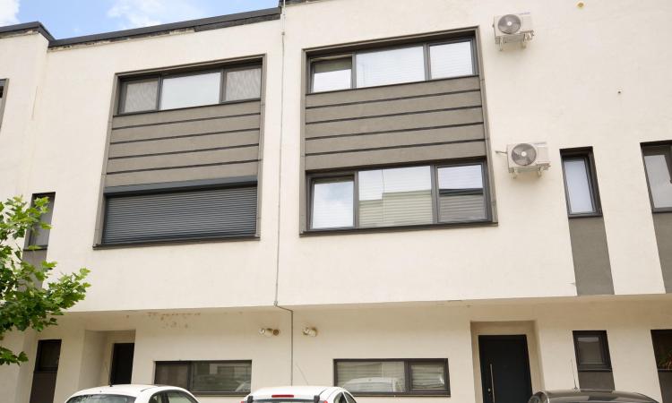 Vila 5 camere-PIPERA