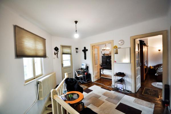 Rond Alba Iulia Decebal Apartament 2 camere In Vila Etaj 1