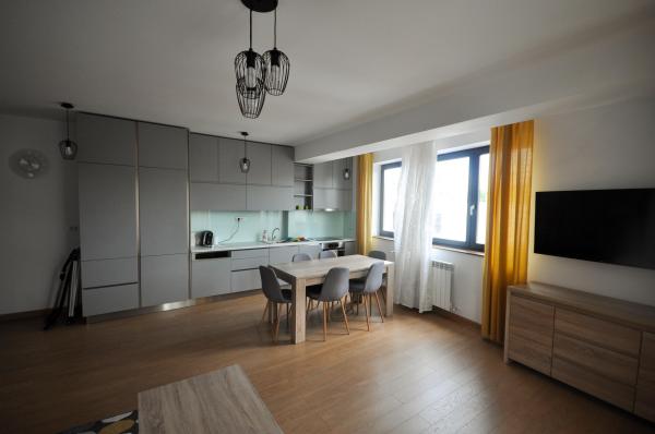 Rond Alba Iulia Decebal Bd Unirii Apartament 3 camere Bloc Nou 90mp