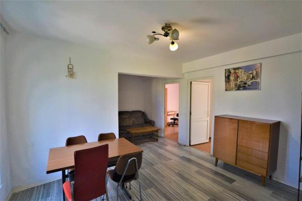 Apartament 3 Camere Universitate - Metrou