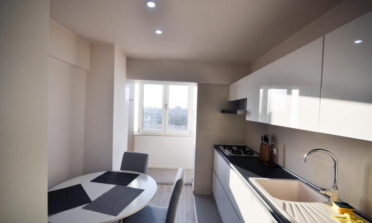 Decebal Rond Alba Iulia Apartament Decomandat 3 camere