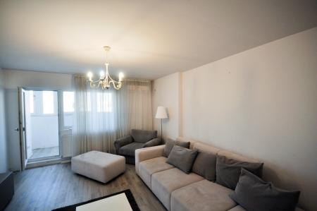 Decebal Rond Alba Iulia Apartament Decomandat 3 camere