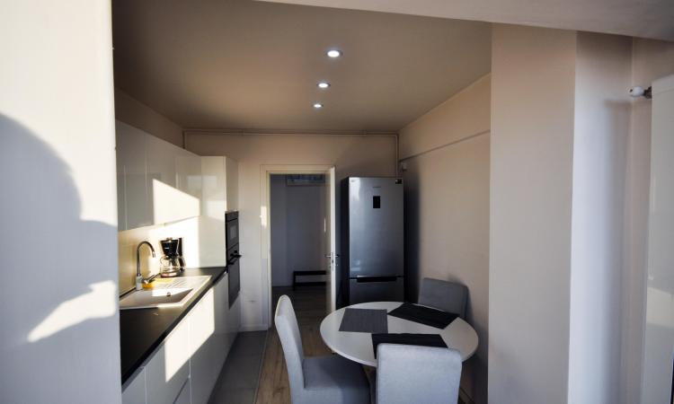 Decebal Rond Alba Iulia Apartament Decomandat 3 camere