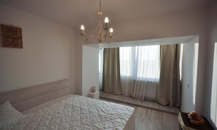 Decebal Rond Alba Iulia Apartament Decomandat 3 camere