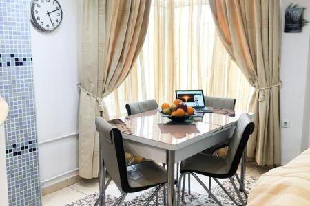 Bulevardul Unirii Tribunal Apartament decomandat 80mp 2 camere