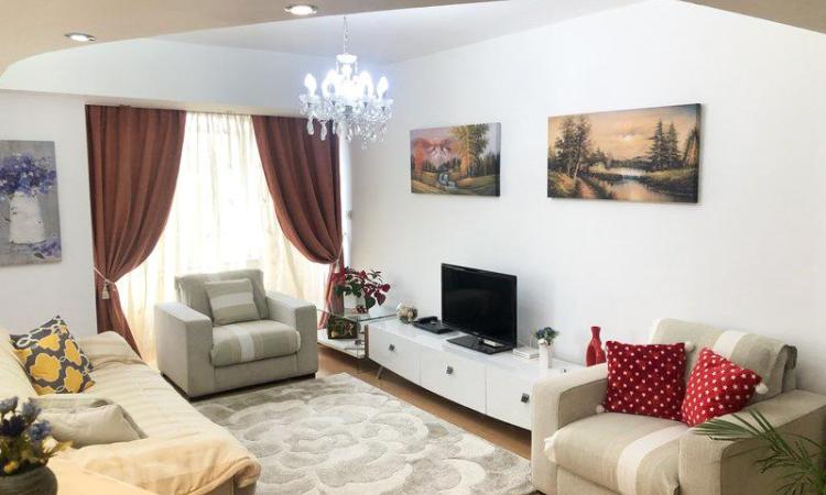 Bulevardul Unirii Tribunal Apartament decomandat 80mp 2 camere