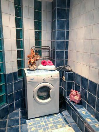 Bulevardul Unirii Tribunal Apartament decomandat 80mp 2 camere