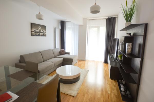 Vanzare ap 2 cam Aviatiei / Trifesti - mobilat Rovere Mobili