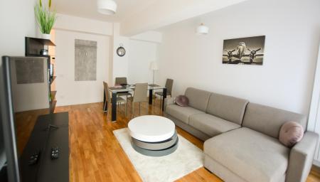 Vanzare ap 2 cam Aviatiei / Trifesti - mobilat Rovere Mobili