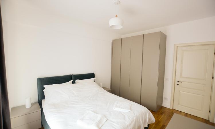 Vanzare ap 2 cam Aviatiei / Trifesti - mobilat Rovere Mobili