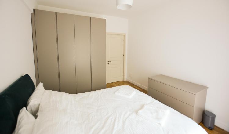 Vanzare ap 2 cam Aviatiei / Trifesti - mobilat Rovere Mobili