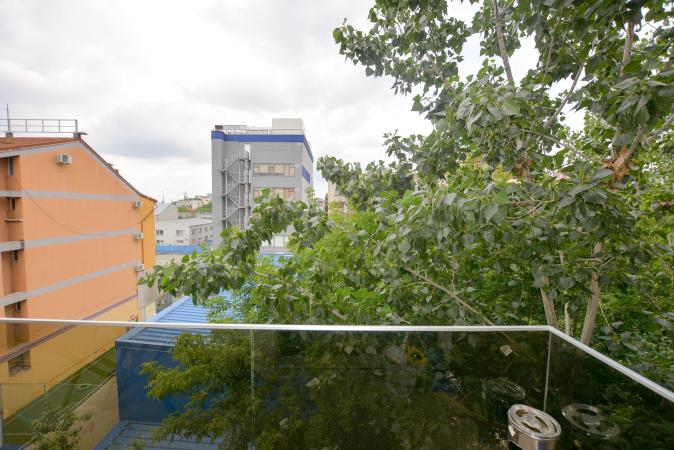 Vanzare ap 3 cam Aviatiei / Trifesti - mobilat Rovere Mobili