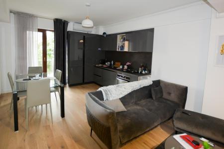 Vanzare ap 3 cam Aviatiei / Trifesti - mobilat Rovere Mobili