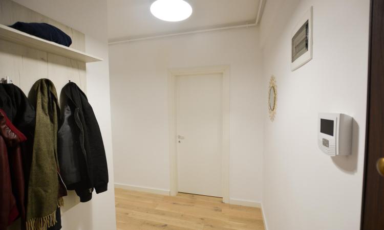 Vanzare ap 3 cam Aviatiei / Trifesti - mobilat Rovere Mobili