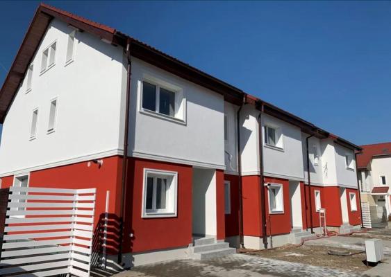 Pipera - vila triplex P+1+M - 5 camere in ansamblu rezidential