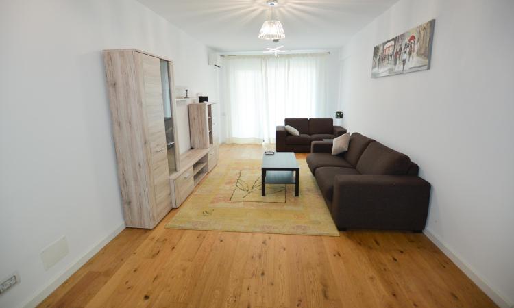 Inchiriere ap 2 camere zona Jandarmeriei - Lux
