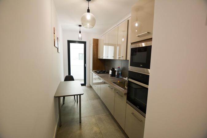Inchiriere ap 2 camere zona Jandarmeriei - Lux